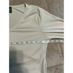 Olivia Rae  New York Cropped V-Neck Long-Sleeved Top Size Medium Cream Photo 4