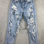 American Eagle  Girlfriend Jeans Women 8‎ Short High Rise Distressed Thrashed Photo 0