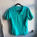 FIGS  Peridot Puff Sleeve‎ Scrub Top small nurse workwear hospital Photo 1