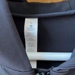 Lululemon  Shaped Jacket Expression •• Black Photo 2