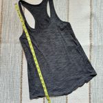 Lululemon Heathered Black Grey Racerback Cut-Out Pullover Tank Top Women’s 4 Photo 5