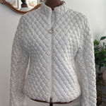Metropolis Arabesque Quilted Jacket Women's White Full Zip Snap Accents Size 6 Photo 0