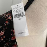 American Eagle  Floral Outfit  Photo 3