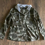 New Look Womens Camo Jacket with Hood Photo 0