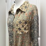 Natural Life Green and Cream Floral Button-Down Shirt Photo 3