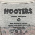 Hooters "Delightfully Tacky" white T-shirt, size medium Photo 3