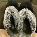 Slip on shoes/slippers sz 9 Photo 1