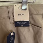 st. john's bay St.‎ John's Bay Beige Secretly Slender Midrise 7inch Inseam Shorts NWT Size 6 Photo 3