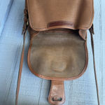 Dooney & Bourke Vtg Essex Tan Pebble Leather Crossbody Purse Adjustable Strap Photo 11