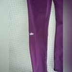 Alo Yoga  high waist airbrush leggings
Size Medium Photo 4