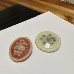 Lot Of 2 Signed Avon Flower / Floral Brooch Pins Photo 4