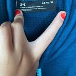 Under Armour  Loose Fit Hooded Muscle Tank Size Large Photo 2