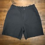 LL Bean Black Active Athletic Shorts Women Elastic Waist Pockets Comfy size 8 Photo 0