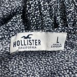 Hollister ‎ Navy Blue & White Floral Peplum V-Neck Top Size Large Photo 3