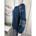 cupio Beautiful  Top Size M Photo 1