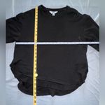 JoyLab • Casual Black Sweater with Curved Hem • Women’s Size M Photo 4