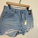 Levi's NWT - 501 High Rise Womens Denim Shorts Cut Off Jeans Fray Hems Photo 2