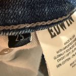 EDWIN ELIN CROP STRAIGHT JEAN IN VIBE WASH SIZE 25 Blue Photo 10