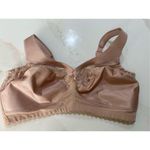 NEW Glamorise Magiclift Original Support Bra Wirefree 38DD Tan Size undefined Photo 2