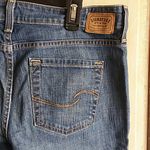 Levi's signature lowrise bootcut short jeans Photo 4
