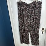 Farmhouse Frocks Floral Pull Photo 3