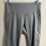 Old Navy  Active Legging Photo 1