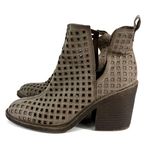 Rampage Brown Tan Perforated Cutout Leather Block Heel Ankle Booties Boots 6.5 Photo 0