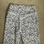 White Fox Boutique White Fox active leopard print leggings Photo 4
