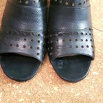 Johnston & Murphy  women's peep toe wedge heels size 8.5 Photo 4