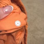 Lululemon  Hotty Hot Shorts Low-Rise 2.5" Photo 2