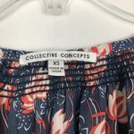 Collective Concepts  Tunic Top Womens XS Dark Floral Autumn Fall Boho Minimalist Photo 2