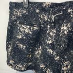 Old Navy Extra High-Waisted Dolphin-Hem Run Shorts 2.5-inch inseam 2X Photo 1