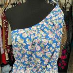 Pretty Garden Floral One Photo 2