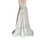 NWOT Plunging Neckline with corset back and pockets wedding dress White Size 12 Photo 9