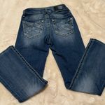 Daytrip Jeans Photo 3