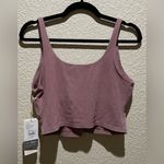Vuori  NWT Washed Daily Crop Top in Washed Marsala Color Size L Photo 3