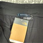 The North Face NWT  Women's Aphrodite Motion Standard Fit Shorts‎ Black Size XXXL Photo 8