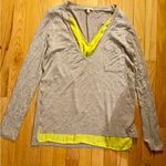 Bordeaux  Gray V-Neck Blouse with Yellow Detail Photo 3