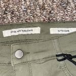 Jones New York Women’s New  Jeans Sutton Capris Photo 1