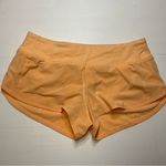 Lululemon Speed Up Low-Rise Lined Short 2.5" Summer Glow Peach Women Sz 6 Photo 1