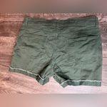 Time and Tru Green Women's Shorts Size 14 Photo 2