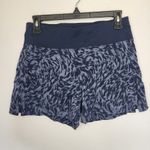 Athleta  Trekkie North Printed Short Lynx  Womens Size 4 Photo 3