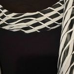 R & M Richards R&M WO SIZE 16 BLACK WHITE WAVE DESIGN DRESS WITH ATTACHED WATERFALL JACKET EUC Photo 7