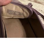 Vionic  Keke Sneakers Ribbon Lace Up Shoes Comfort Size 10 M Lilac Suede Purple Photo 5