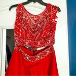 Gorgeous 2 piece beaded prom dress Photo 3