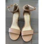 Jessica Simpson  Beige Gold Block Heel Sandals Size 7.5 Photo 2