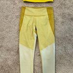 Outdoor Voices SET Leggings Sports Bra Crop Yellow Colorblock Size Small EUC Photo 0