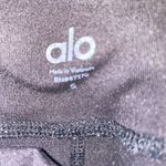 Alo Yoga Woman’s size small black alo leggings Photo 2