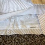 Vineyard Vines skirt sz 12 Photo 3