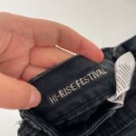 American Eagle American Eagle Woman's Sz 4 Black Frayed Hem Cut Off Hi-Rise Festival Shorts Photo 3